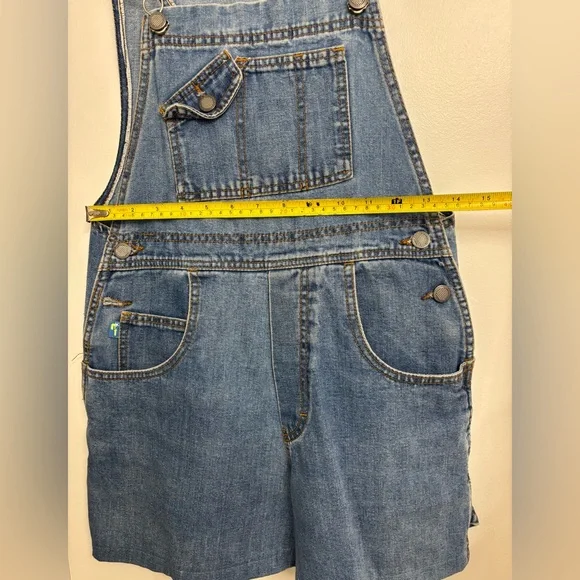 Vintage Denim Overall Shorts - Picture 3 of 4
